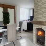 Villa- Sara