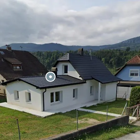 Villa- Sara Holiday home Lavamund